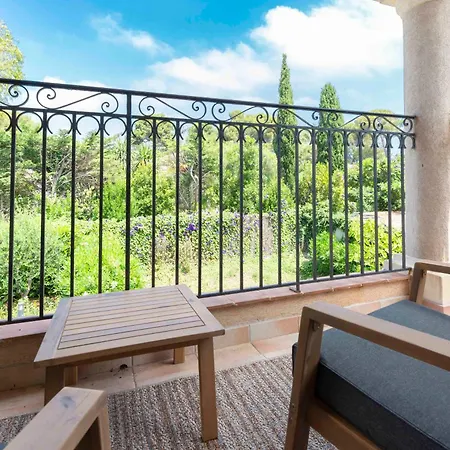 Exceptional 1-bedroom 300m From Garoupe Cap D'antibes 앙티브